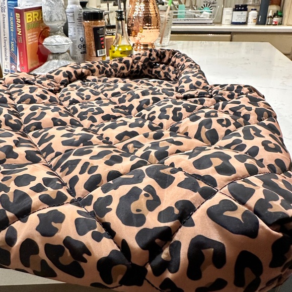 🐆Leopard Print Quilted Tote Bag - Picture 5 of 6